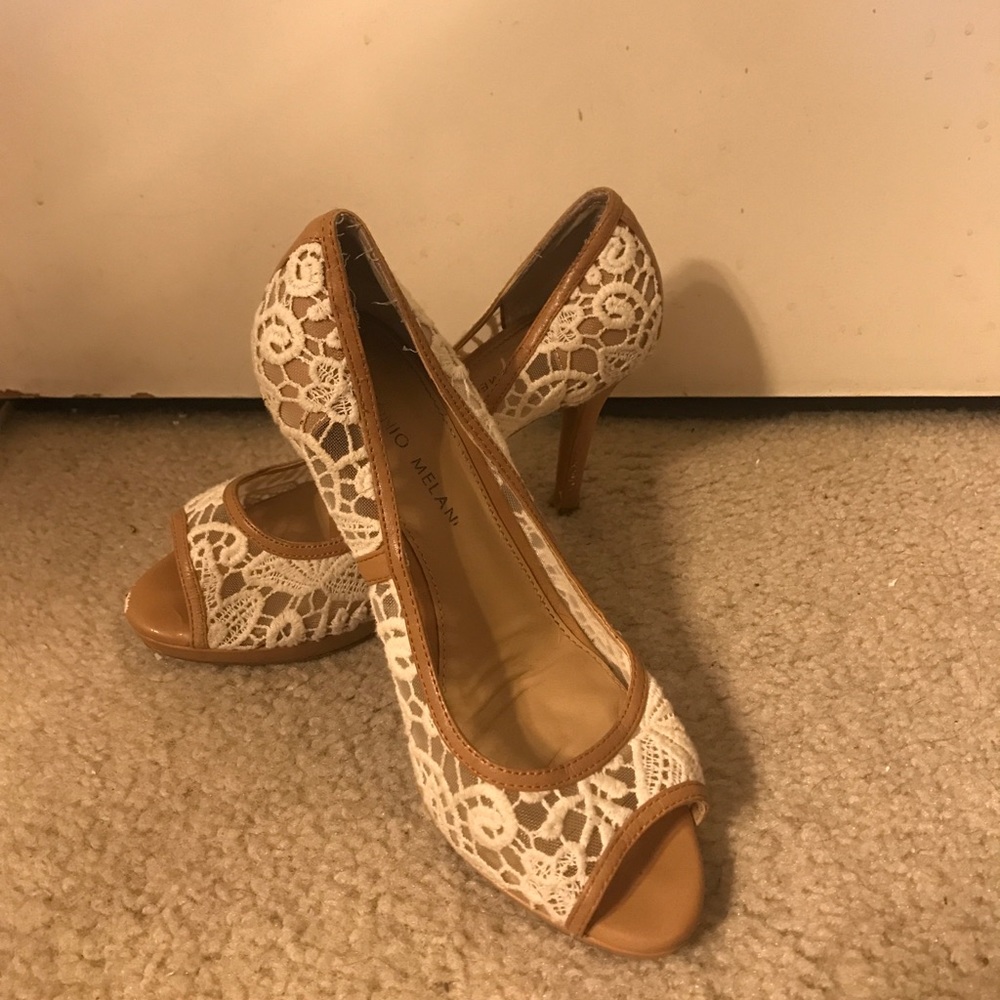 Antonio Melani white lace heels